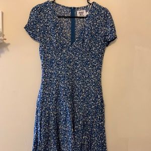 Princess polly blue flower dress size 4